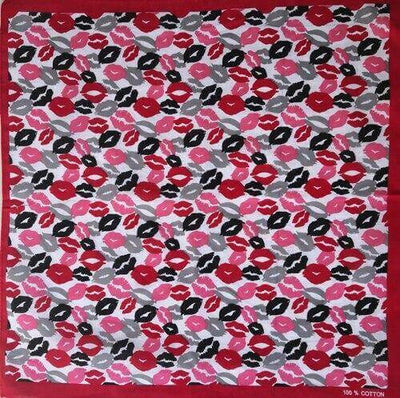 Kiss-Bandana-red