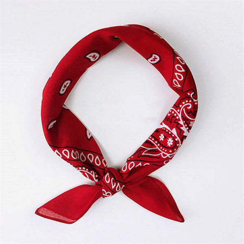 Bandanna Pirate Skull Crossbones Gothic Halloween Bandana Headwear Bands Scarf e Bandanna Pirate Skull Crossbones Gothic Halloween Bandana Headwear Bands Scarf e