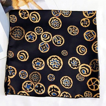 Thalie-Bandana-style