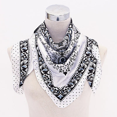 White-Sovereign-Bandana-neck